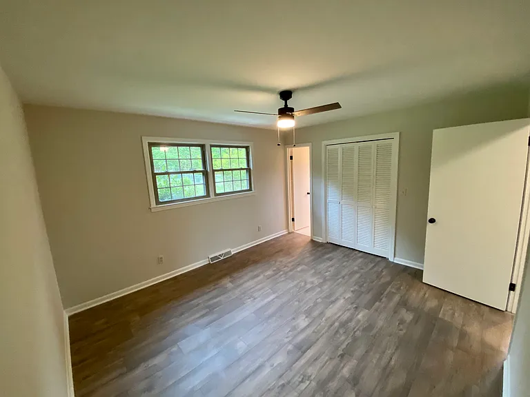 1712 Indian Hill Rd — Photo 12