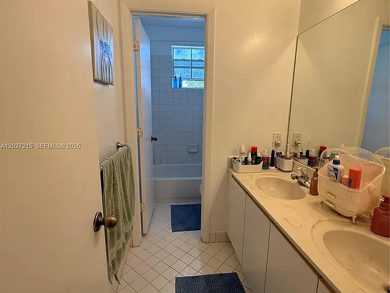 300 Cameron Dr — Photo 20