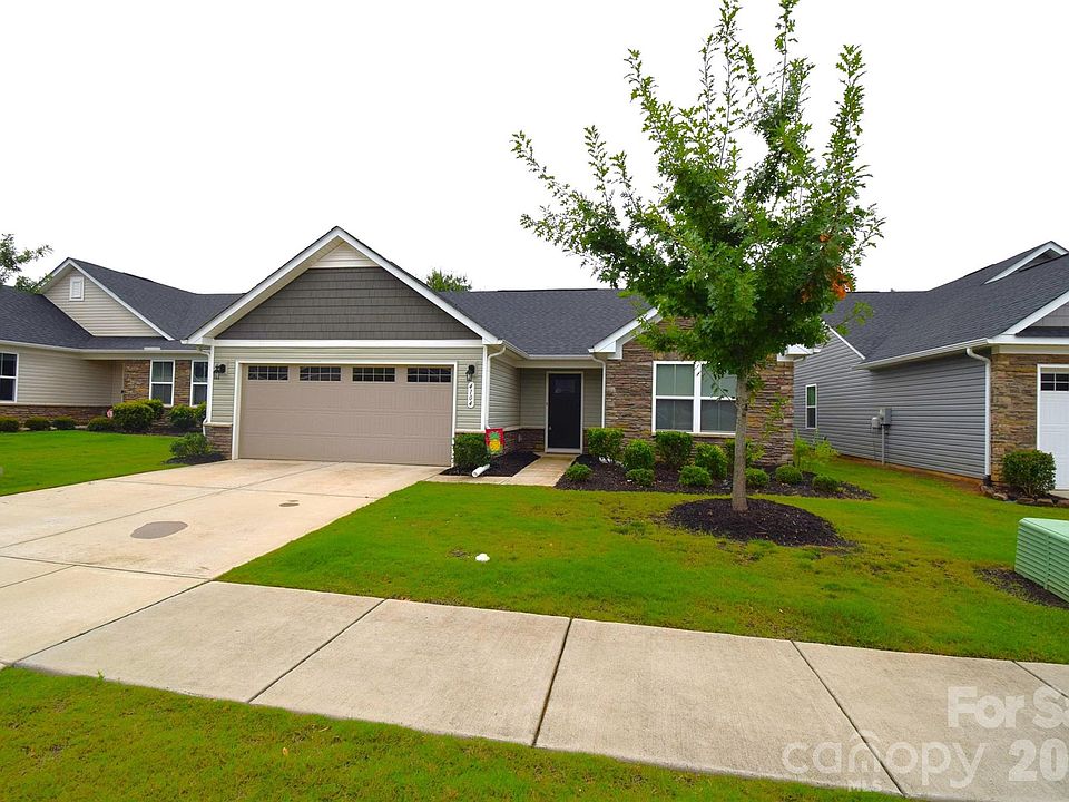 1st image of 4104 Mackinnon Dr
