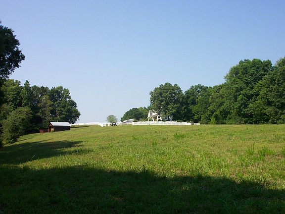 Property leading to creek