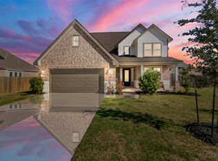 13510 Fallbrook Cir, Mont Belvieu, TX 77535