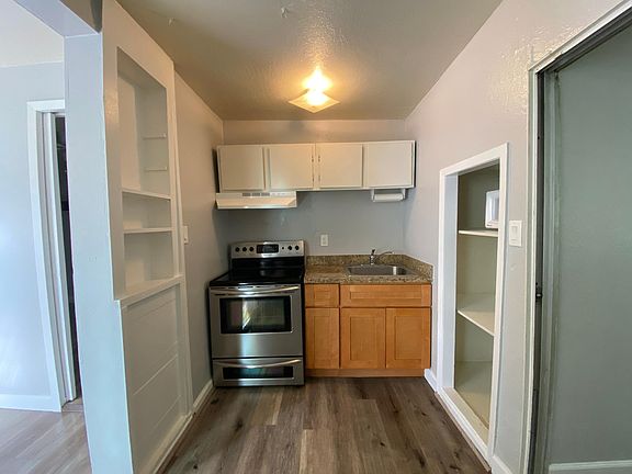 4th image of 222 San Joaquin Ave