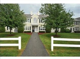 100 Brookside Dr #B, Andover, MA 01810
