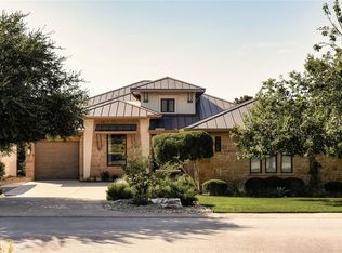 8320 Carranzo Dr, Austin, TX 78735