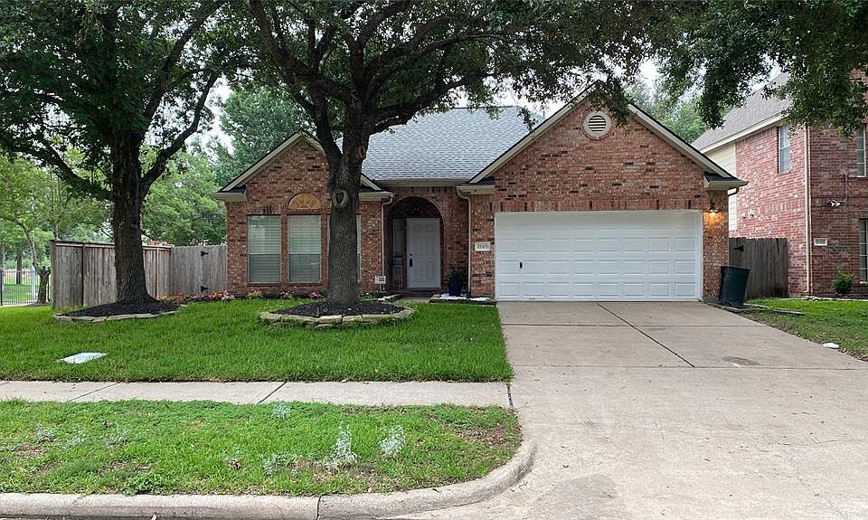1st image of 15303 Tysor Park Ln