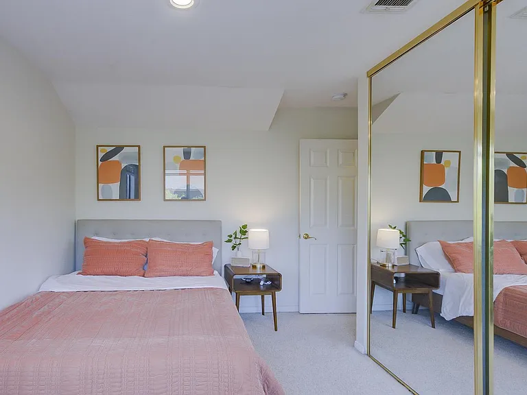 25425 Mandarin Ct — Photo 18