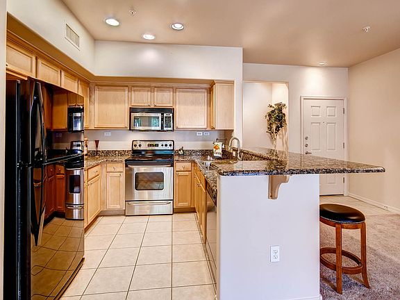 5th image of 20660 N 40th St Unit 1070