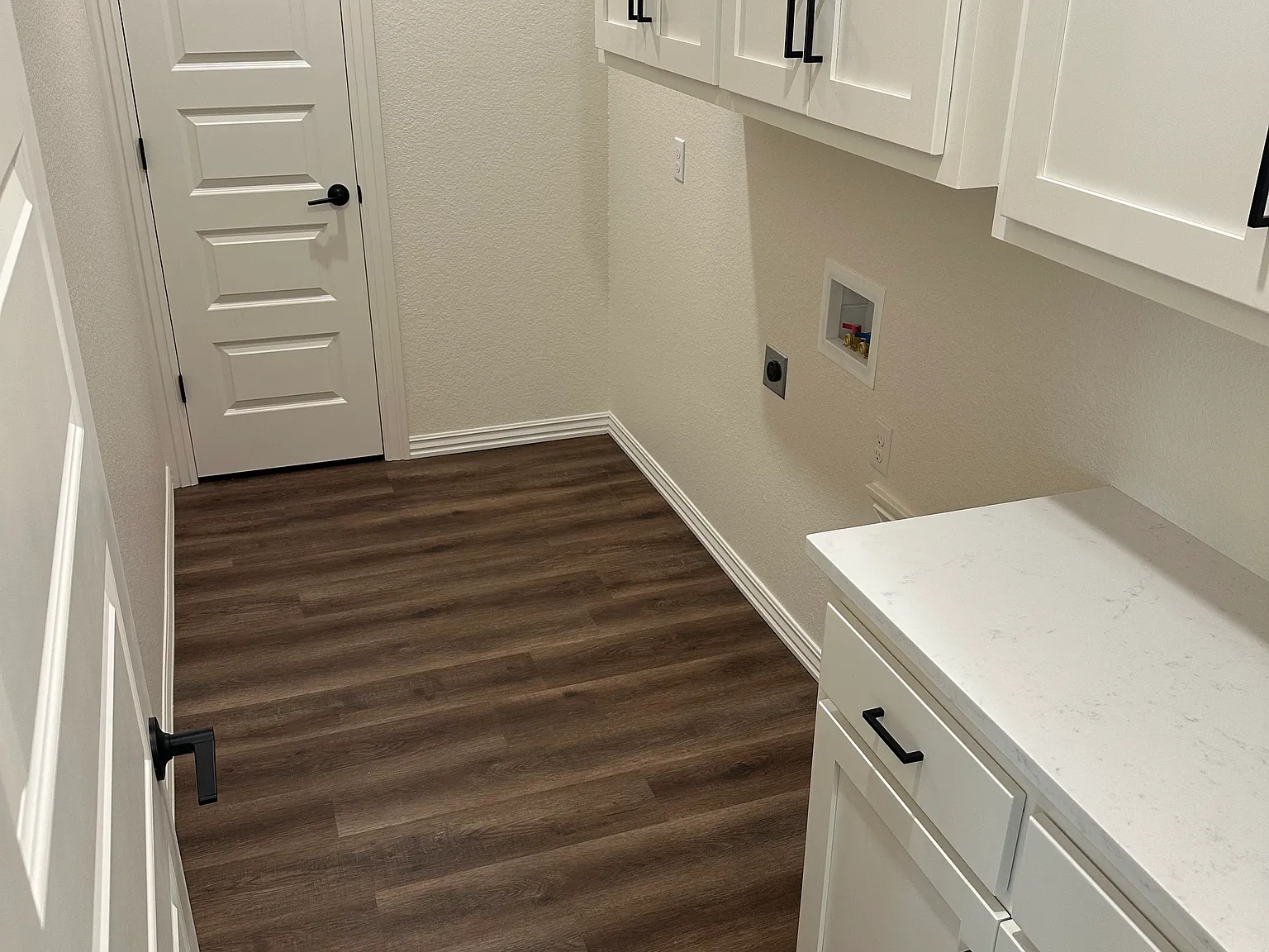 3 bed, 1849 sqft, $2,400 — Photo 4