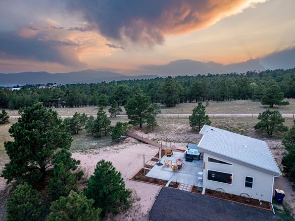 8585 Forest Line Point