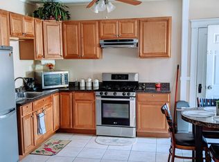 862-864 Riverside Dr #2R, Methuen, MA 01844