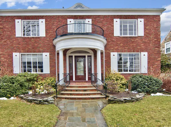 631 Ford Ave, Kingston, PA 18704