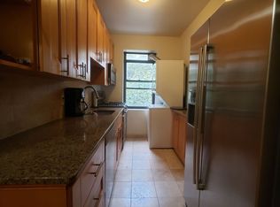 22-14 76th St #C-3, Flushing, NY 11370