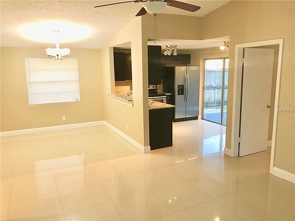 2nd image of 8201 Olivewood Pl