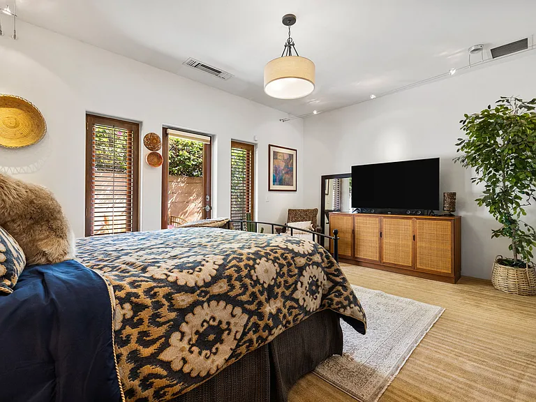 72689 Beavertail St — Photo 59