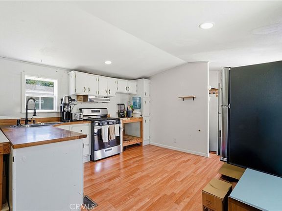 3rd image of 657 Lebec Rd #20