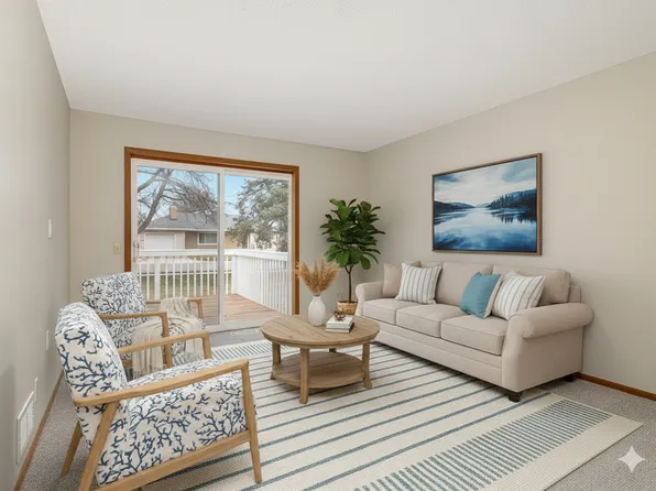 423 Whispering River Ln, Farmington, MN 55024