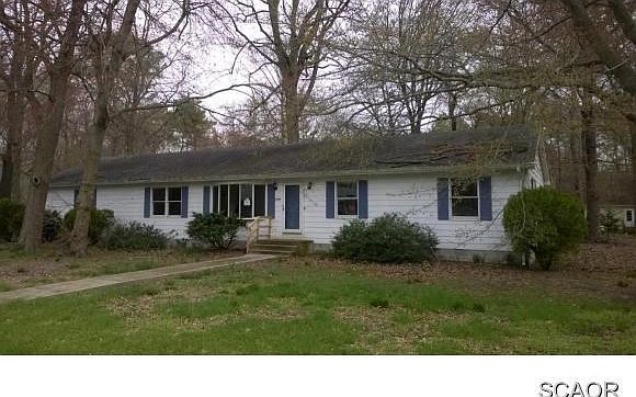 1st image of 34011 Chippiwa Dr