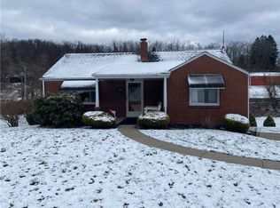 1109 Aurora Dr, Pittsburgh, PA 15236