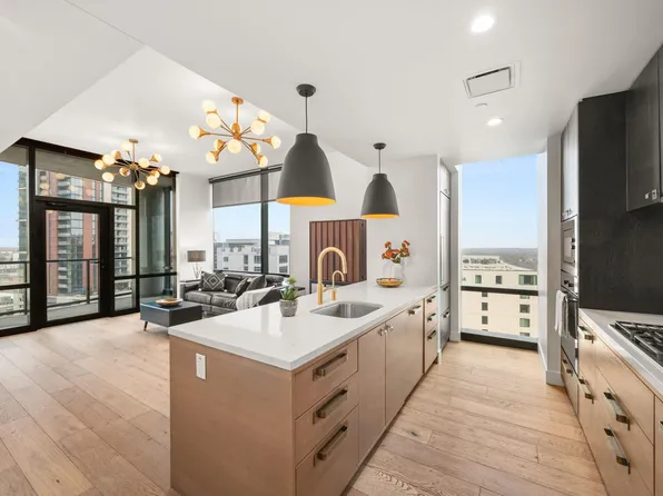 70 Rainey St #1509, Austin, TX 78701