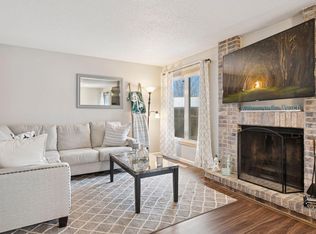 1755 Bluebill Dr, Eagan, MN 55122