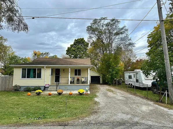758 Linwood St, Owosso, MI 48867