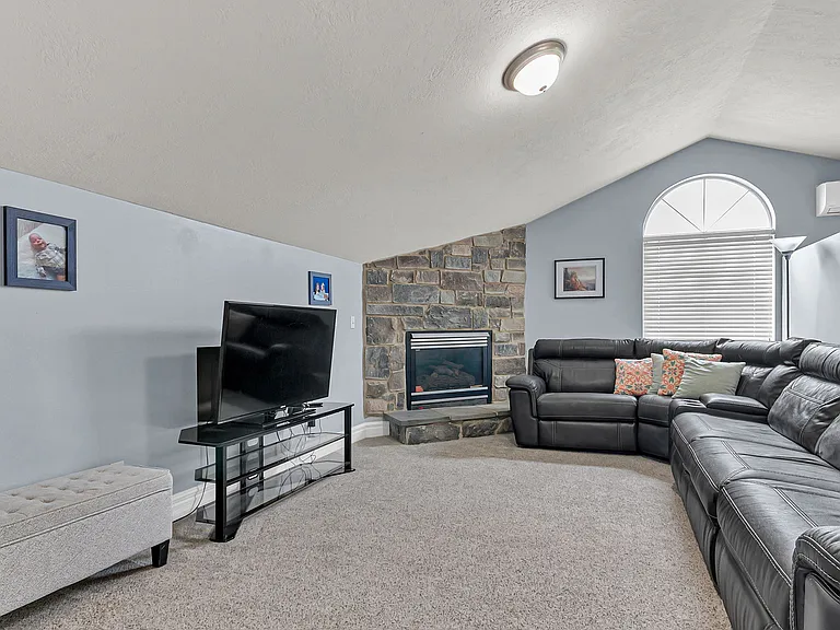 11134 S Hawkwood Dr — Photo 9
