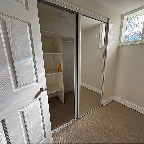 331 S Olympia St — Photo 16