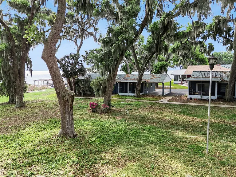 5723 E Harbor Dr — Photo 13