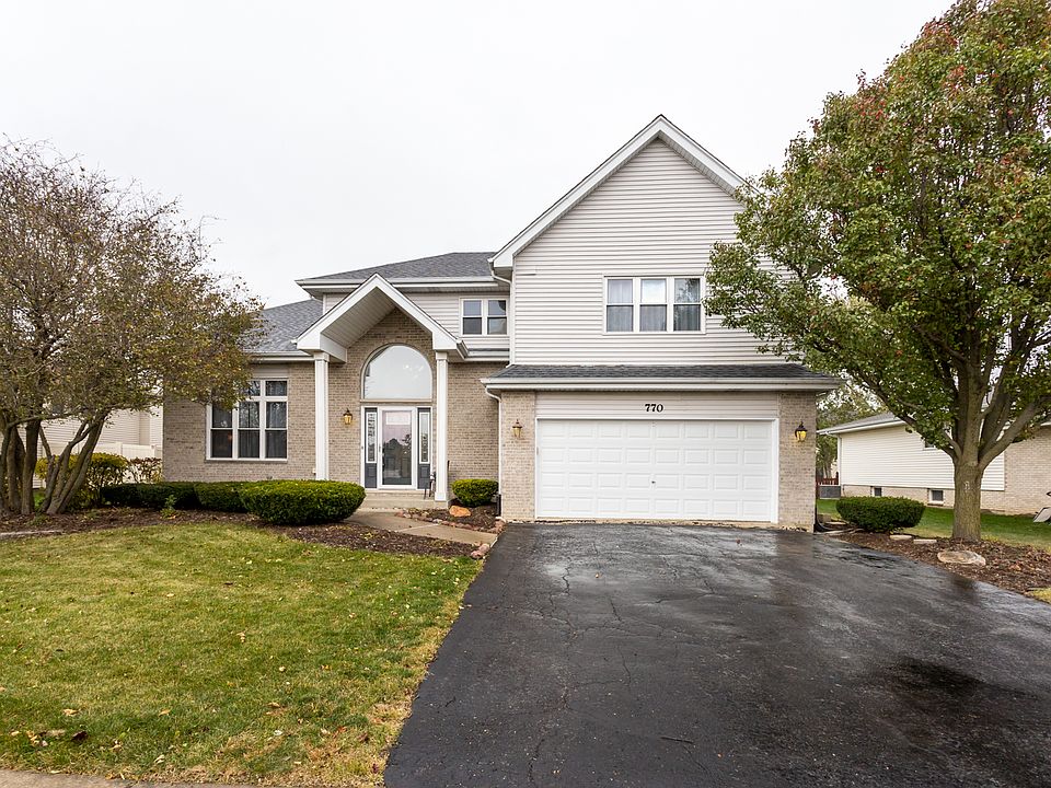 1st image of 770 Churchill Dr