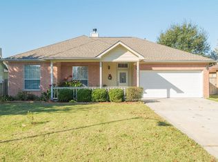 1426 Ashley Ct, Tomball, TX 77375