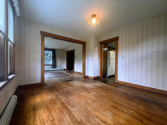 5th image of 32 Hartness Avenue
