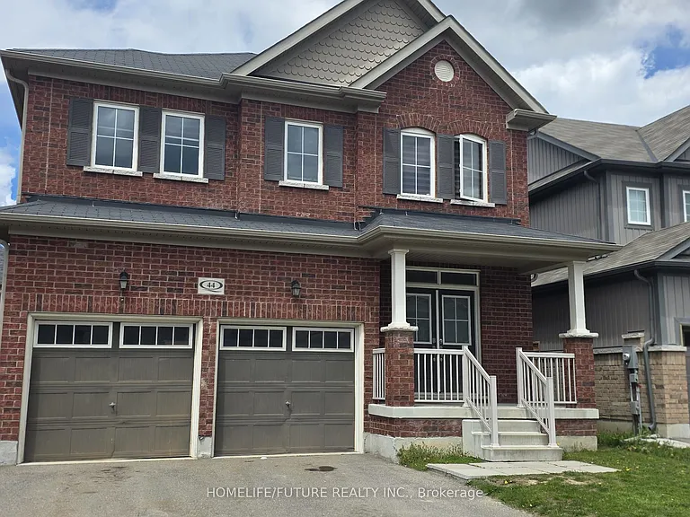 44 Bruce Cameron Dr — Photo 1