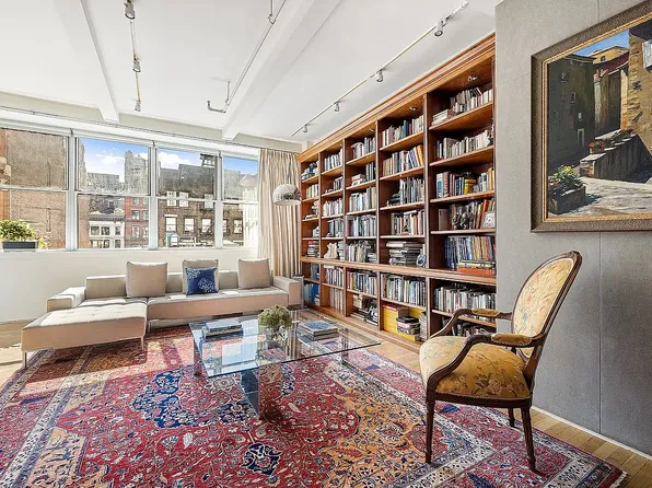 39 E 20th St Floor 8, New York, NY 10003