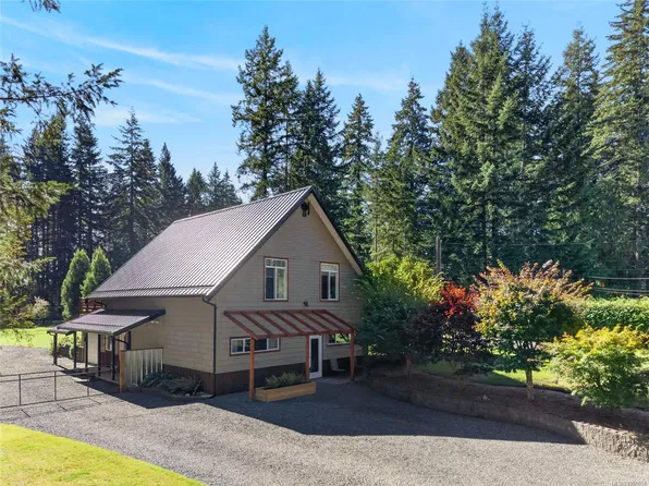1981 Dzini Rd, Comox Valley, BC V9J 1H1