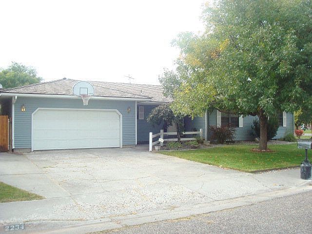 1st image of 2234 Mesa St