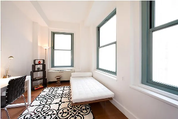 Sold by Corcoran | media 14