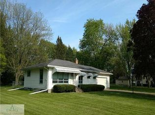 12128 Rupp Rd, Grand Ledge, MI 48837