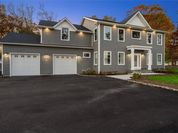 155C Town Line Road, East Northport, NY 11731