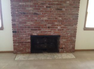 3567 E Whitehall Dr, Springfield, MO 65809