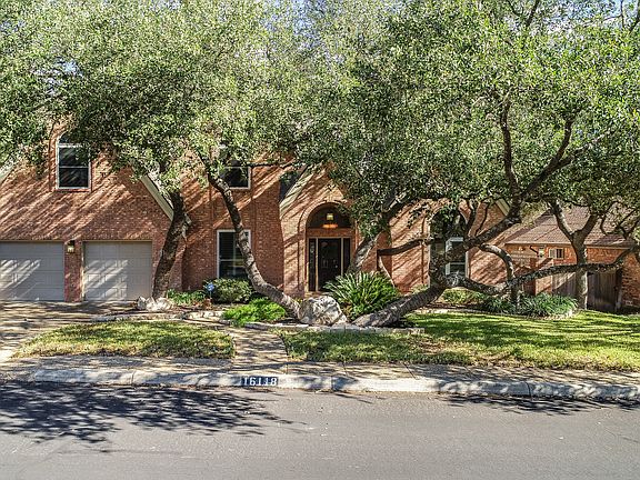 2nd image of 16118 Robinwood Ln