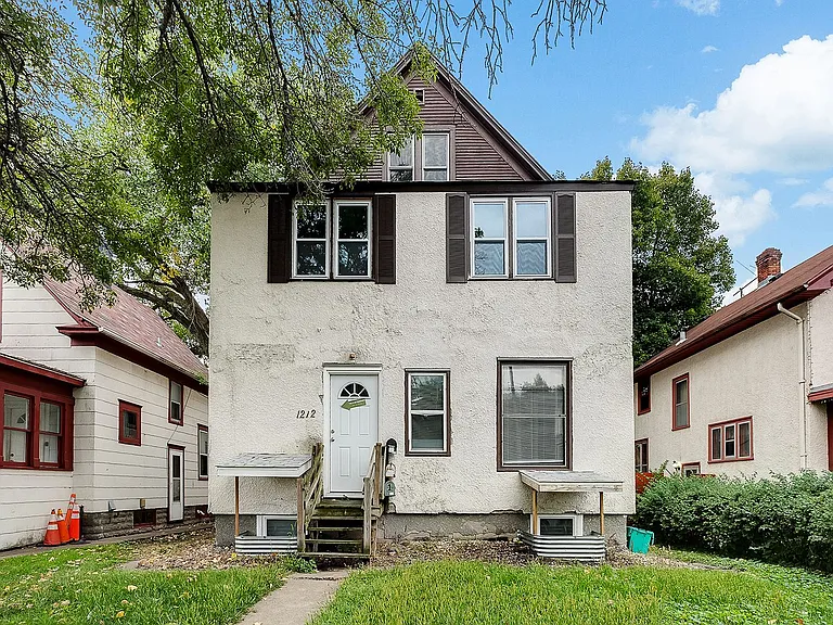 1212 Como Ave SE #3 — Photo 1
