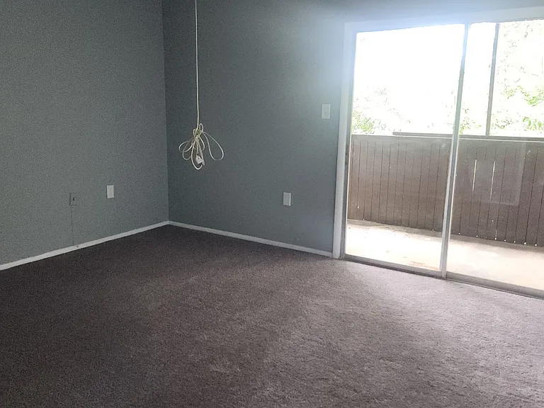 1818 Warringwood Dr #B1 — Photo 14