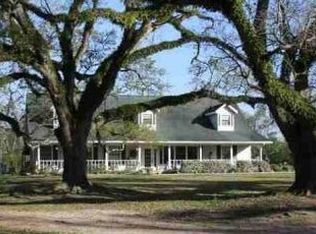 121 Bumstead Rd, Lumberton, TX 77657