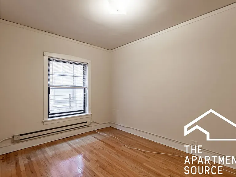 1315-315 Oak Ave — Photo 3