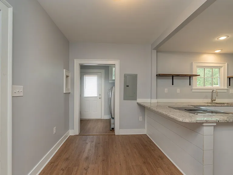 2056 McDowell St — Photo 13