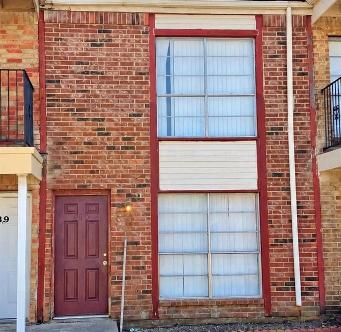 2 bed, 2.0 bath, 1102 sqft, $1,349 — Photo 1