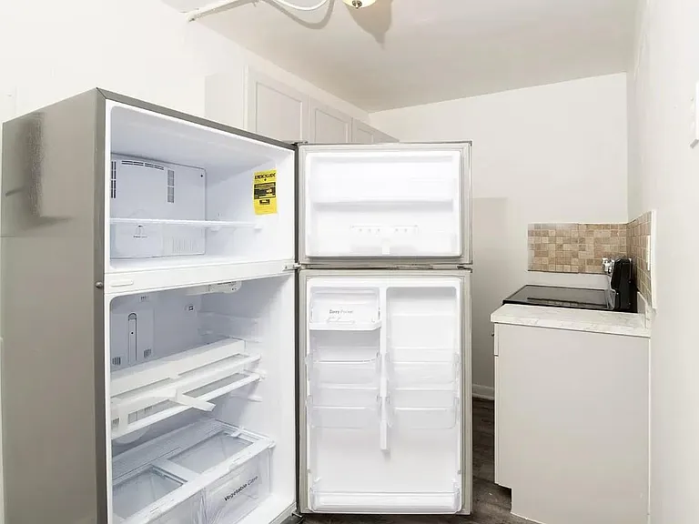 7720 N Miami Ave #106 — Photo 5