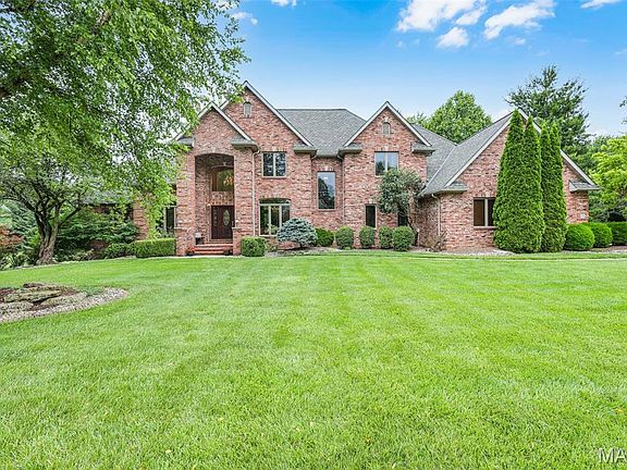4th image of 15 Sugar Creek Ln