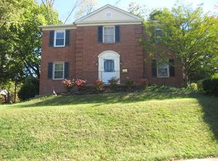 1016 Cochran Rd, Pittsburgh, PA 15243