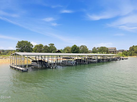 5th image of 705 Waters Edge